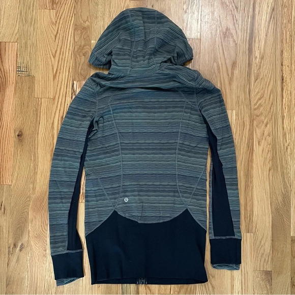 Lululemon Daily Practice Jacket w/ Hood Space Dye Twist Green & Black Size 6 - Picture 6 of 6